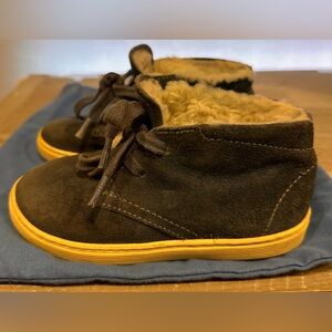 392. Kids Tod’s Junior Periwinkle Blue Suede Fleece Boots
